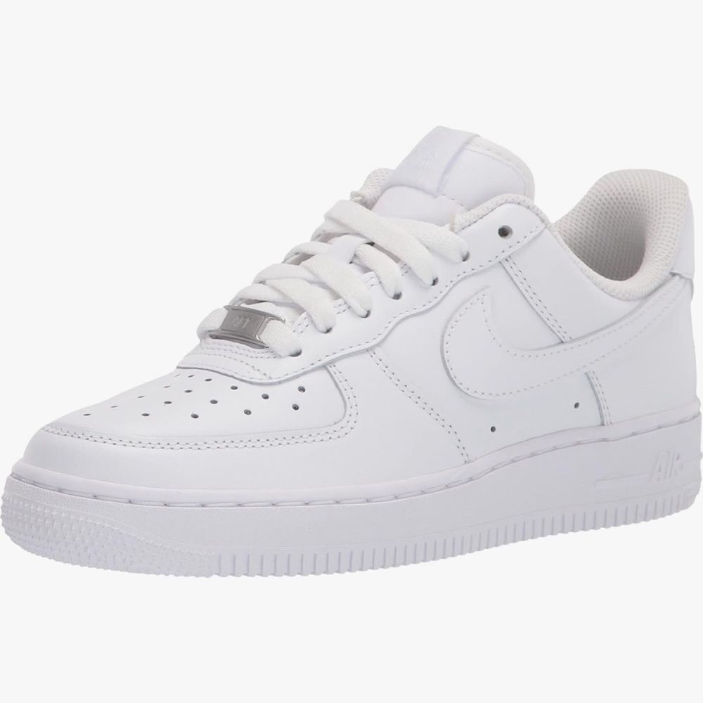 Nike Air Force 1.